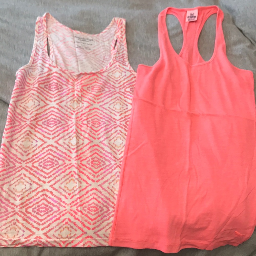 2 tank tops